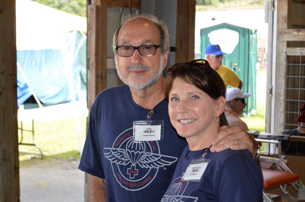 RAMofVA's tweet image. These volunteers traveled all of the way from NY to serve in our medical clinic this weekend in Wise, VA. Thank you!