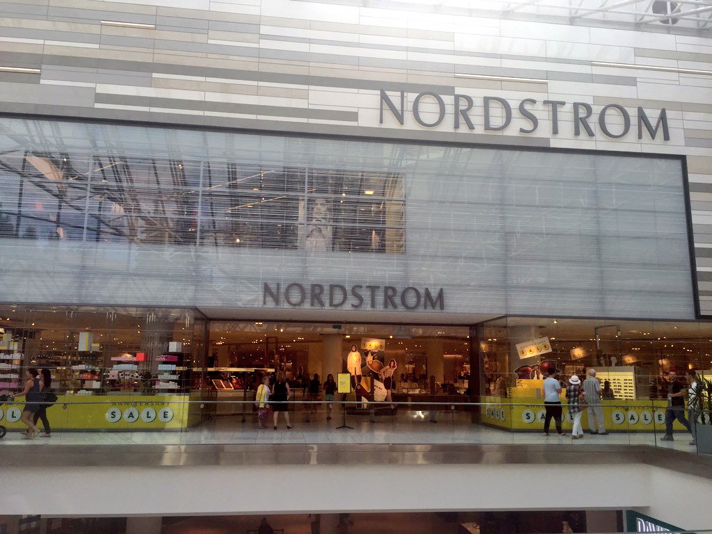 20YS's tweet photo. Truly a blast @NordstromOttawa Look! @Nordstrom: @20YS Sounds like a great time! We hope you stop by &amp; have a blast. https://t.co/jyZ6yb3AOy