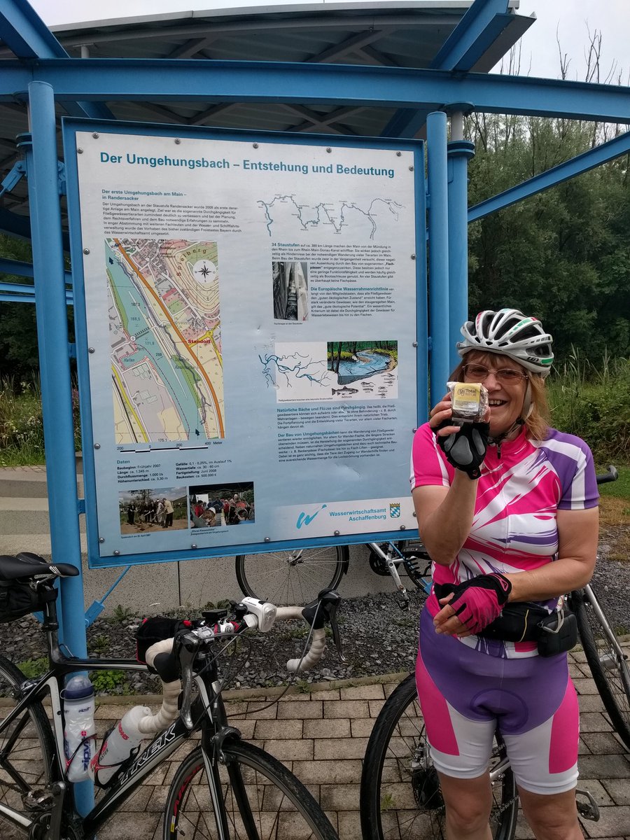 PedalNationUK's tweet photo. Today @TippleTails cake powered one of our clients from Wurzburg to Nuremberg 77 miles in the Bavarian sunshine. https://t.co/ztcfl41gIM
