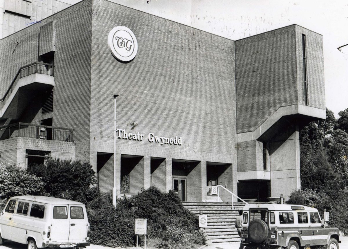 BangorWalesNews's tweet photo. Theatr Gwynedd Bangor 1987 https://t.co/htOI8gCXMX