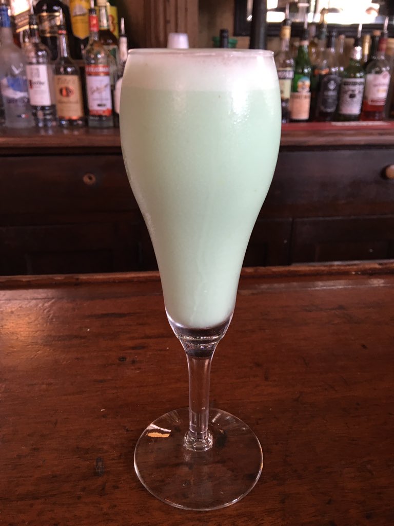 TheBEATSociety's tweet photo. This is happening ... Grasshopper time at tujagues #prukbeat #totc2016 https://t.co/s3kIrEeTNP