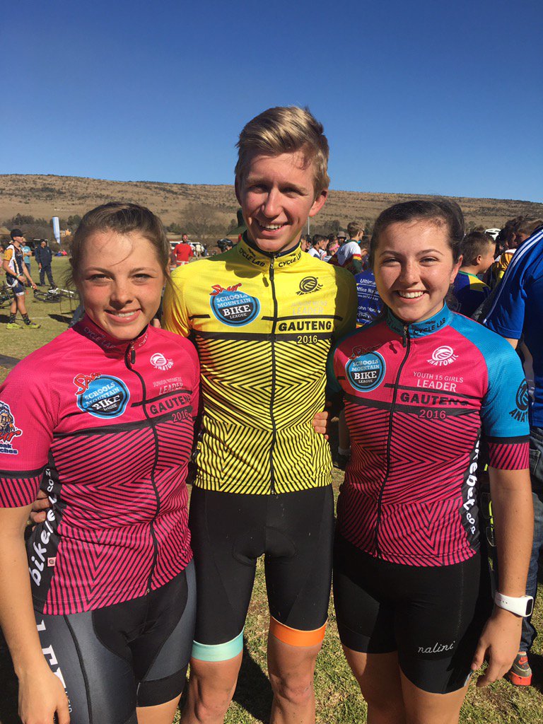 menlo_fietsry's tweet photo. Monique, Henry &amp; Saffron, leaders at Spur Tour de Plaas! Proudly Menlo!! https://t.co/C3BWgpEkDi