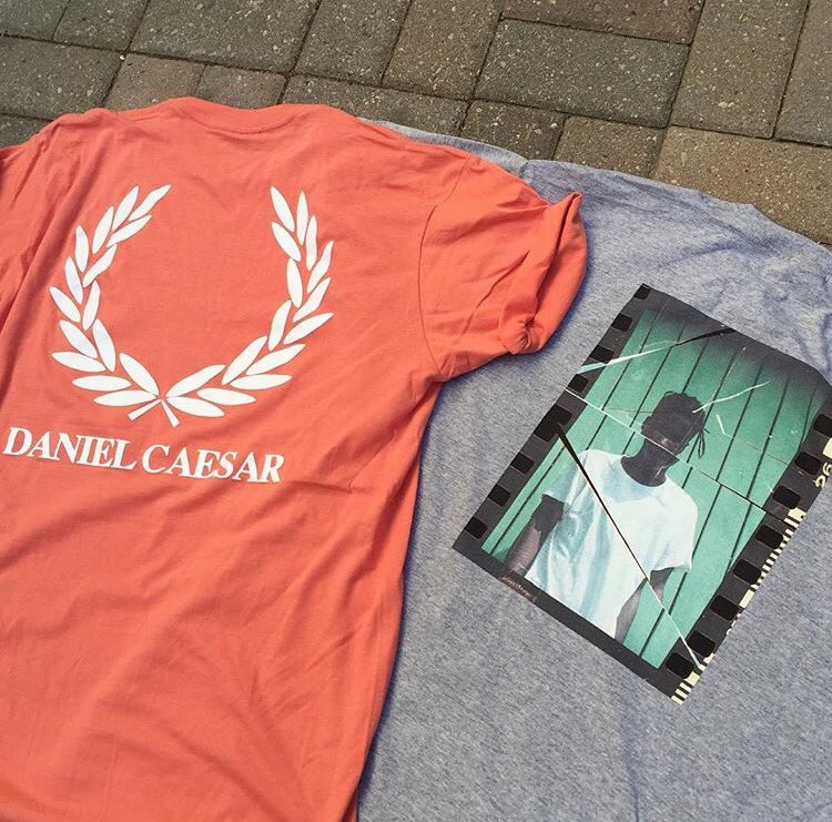 DanielCaesar's tweet image. probably won't be reprinting these. MTL exclusive. free show. come out! @NoiseyMusic x @JanSport #Bonfiresessions