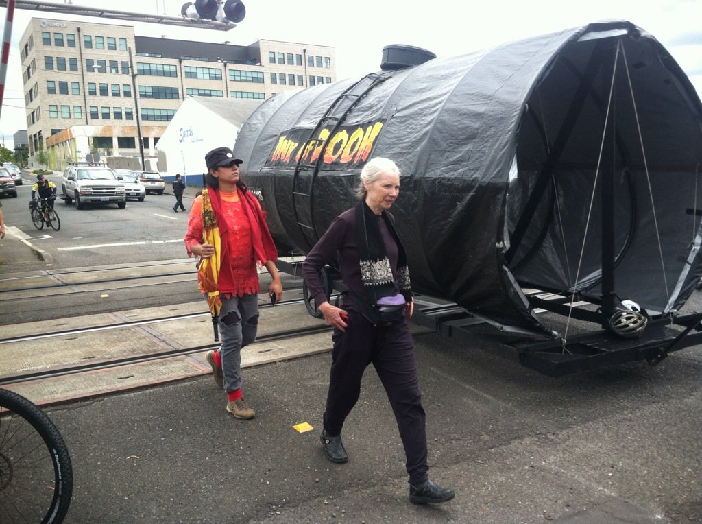 kmt_63's tweet photo. March for climate justice PDX. https://t.co/erRIzzAlcP
