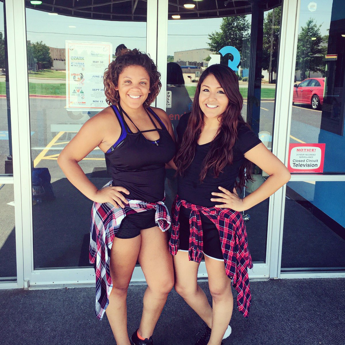 LikelyJasmineB's tweet photo. #Zumba #Zumbathon #NWA #teamJandG https://t.co/pOV3Gi22Ze