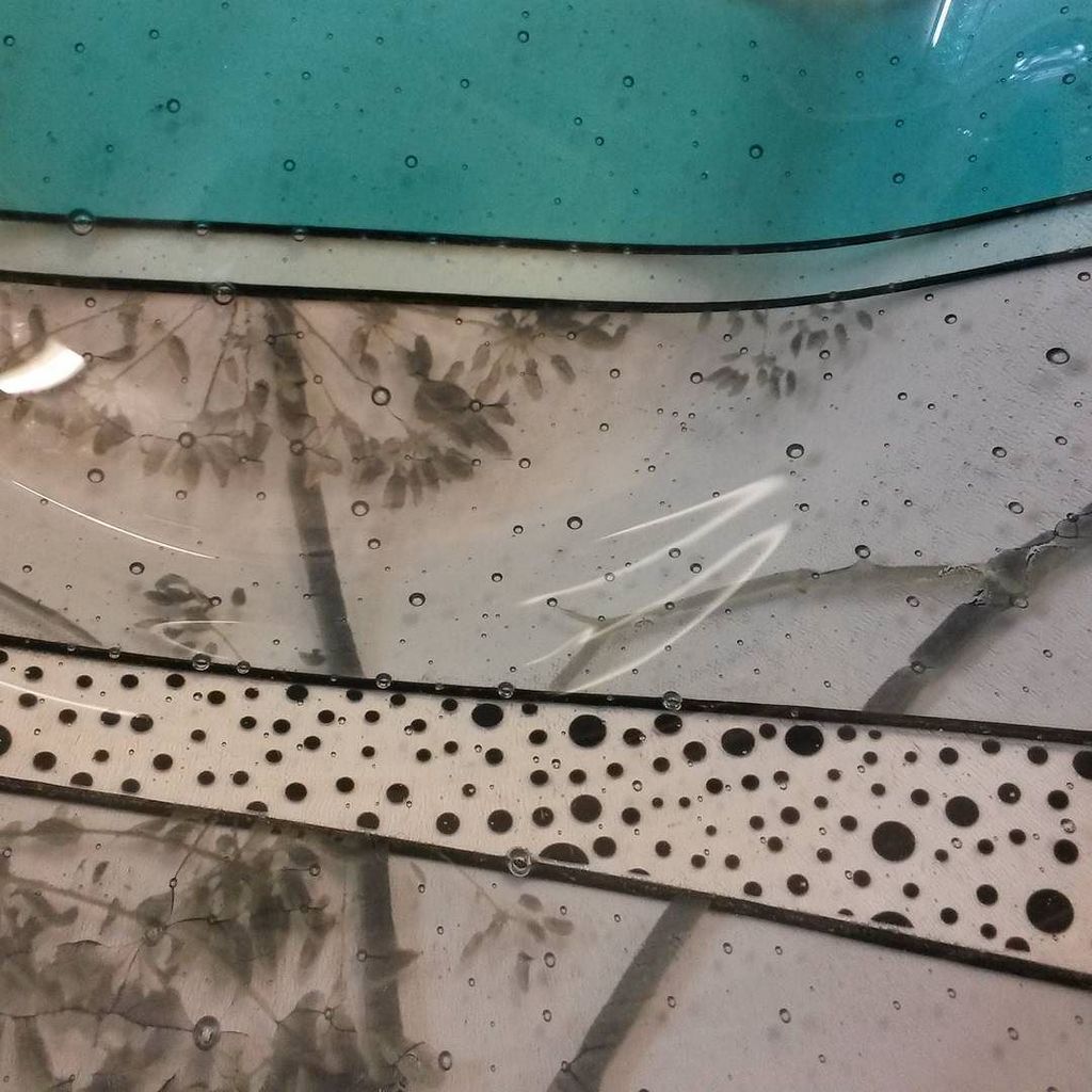 NSingerGlass's tweet photo. Hot out of the kiln today #glass #fusedglass #krowji #madeatkrowji #workingweekend #kilnlife https://t.co/ScrBCjZGAQ