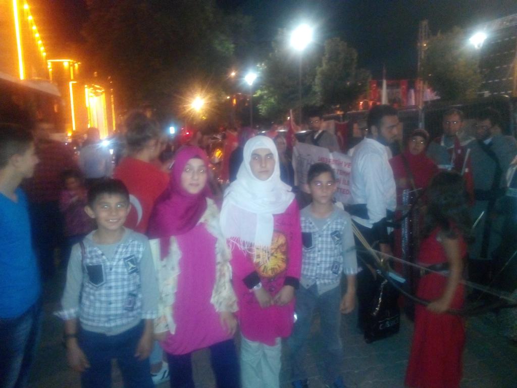 ahmtela's tweet photo. @TC_Basbakan #keyseri #nöbetedevam @RT_Erdogan emrini bekliyor başkomutanım https://t.co/KwGmQ6Ywst