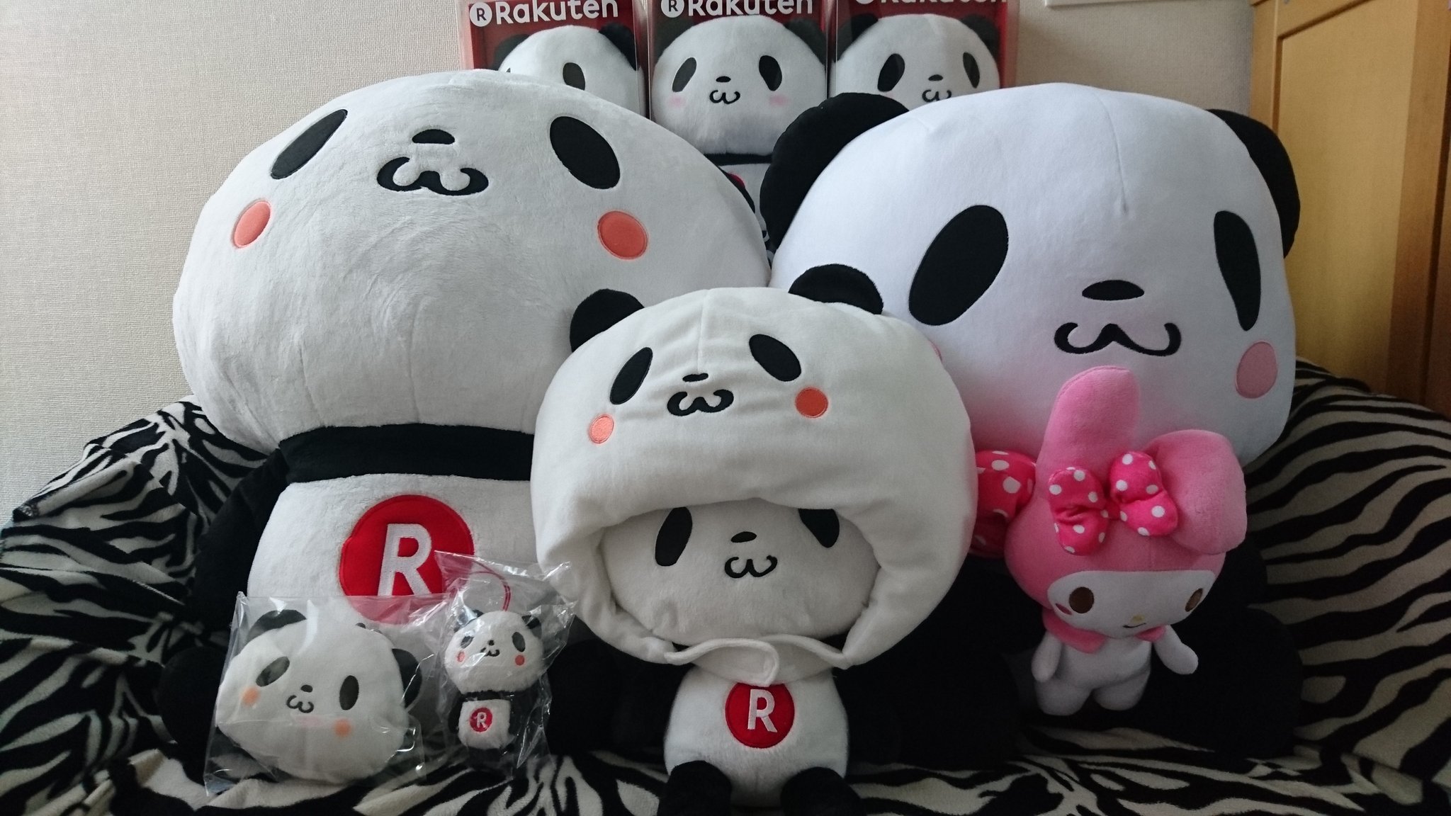 【非売品】楽天　お買い物パンダ　BIGぬいぐるみ&amp;マスコット　4種セット お買いものパンダ 超BIG ぬいぐるみ 楽天 パンダ お買い物パンダ