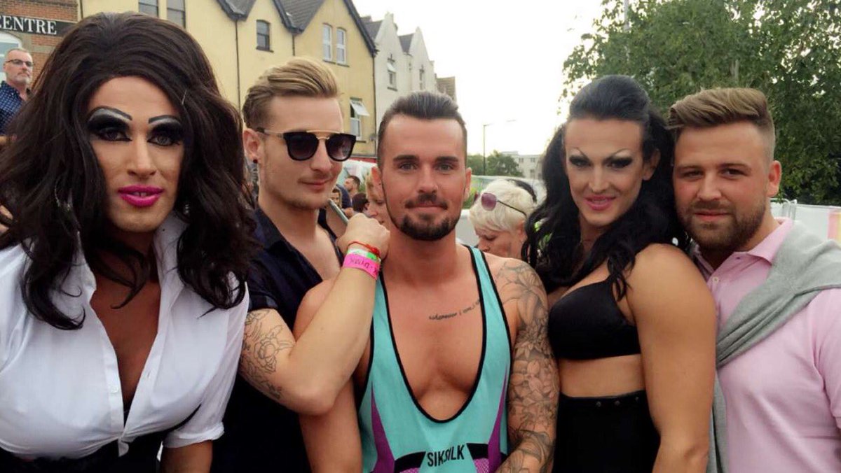 chesterward's tweet photo. Gay pride #bournemouthgaypride #gaypride https://t.co/RNxuVegU9h