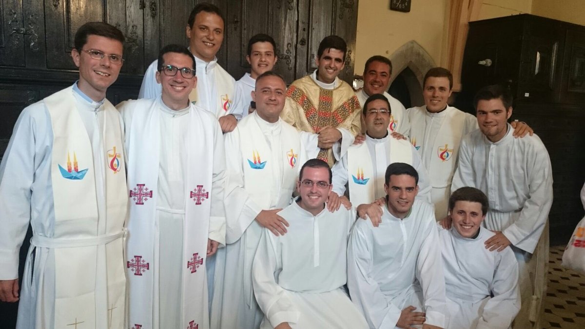 SARUS Sevilla tweet media