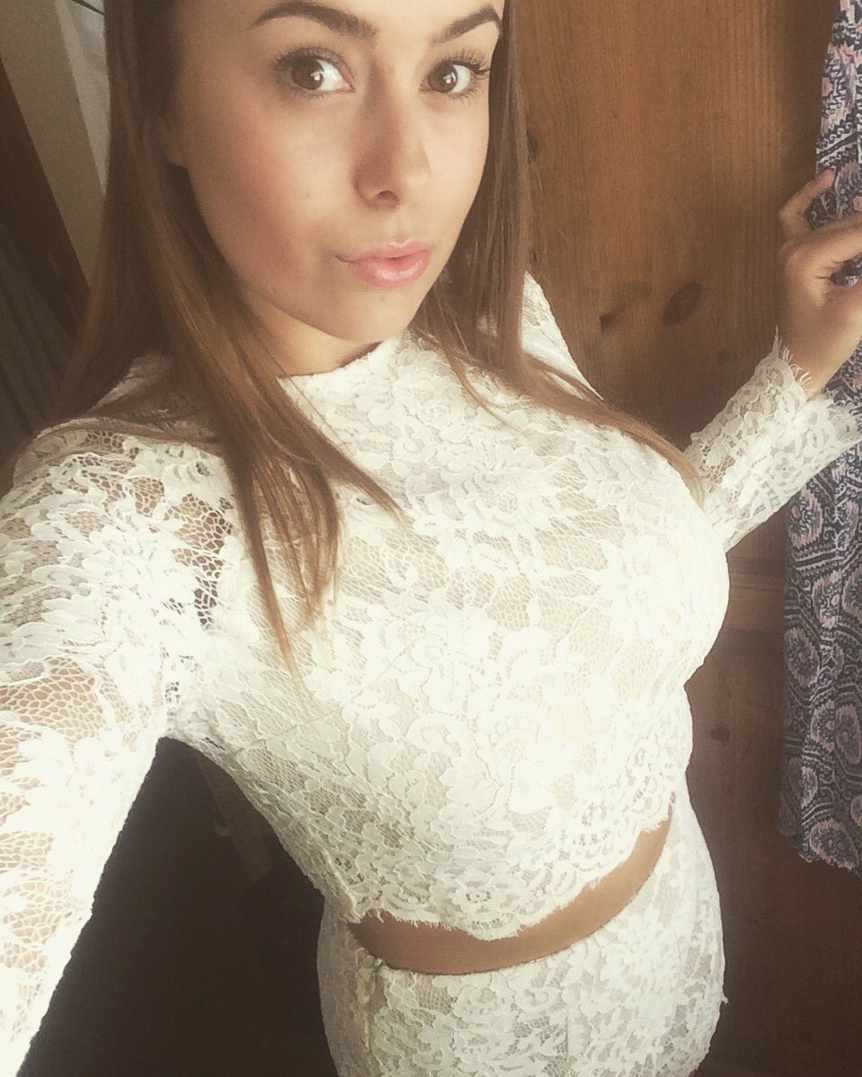 aprilcrossman's tweet photo. Brentwood Boxing Night https://t.co/rZ9IQ5rmLy