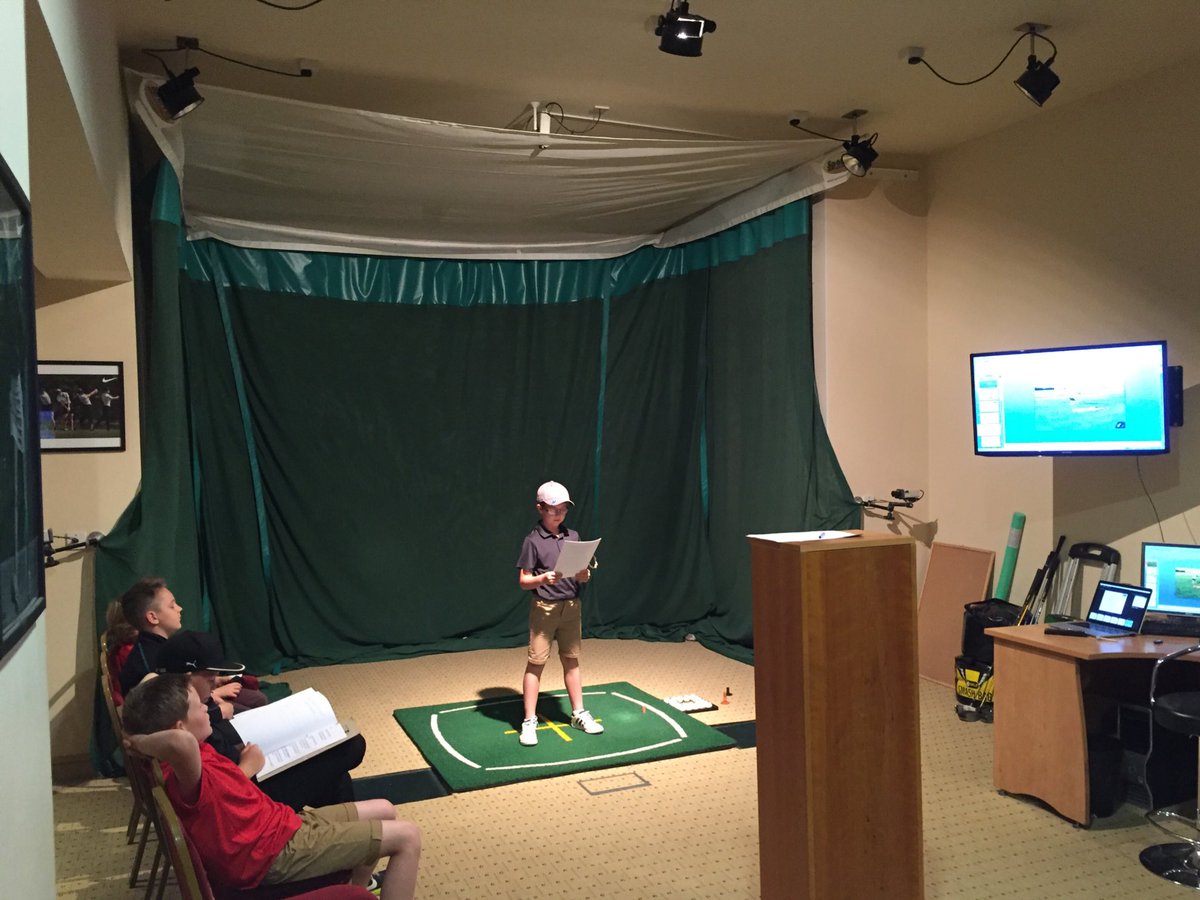 3HammersAcademy's tweet photo. It was so great to hear or #PlayerSquad Presentations today. Their journey so far and their future intentions 😊⛳️👌🏻 https://t.co/BbfS0caEye