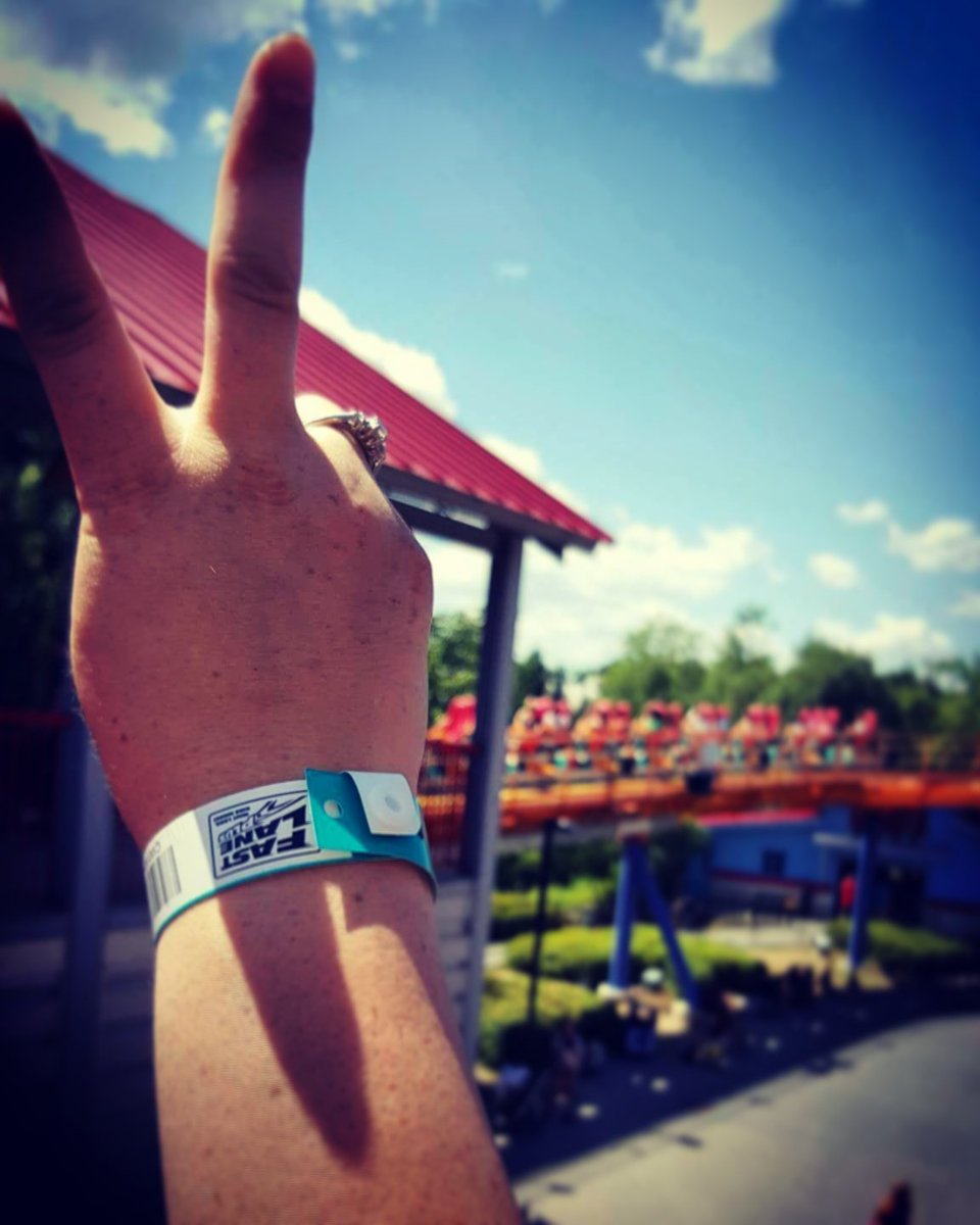 #CanadasWonderland today. Mini #vacation for Mama Been. #sorrynotsorry ✌