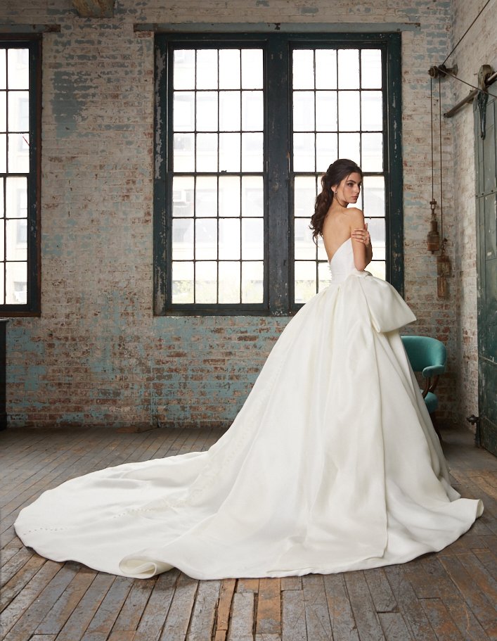 You deserve #love and you'll get it - Amy Poehler 

ow.ly/YZpy302mkYT