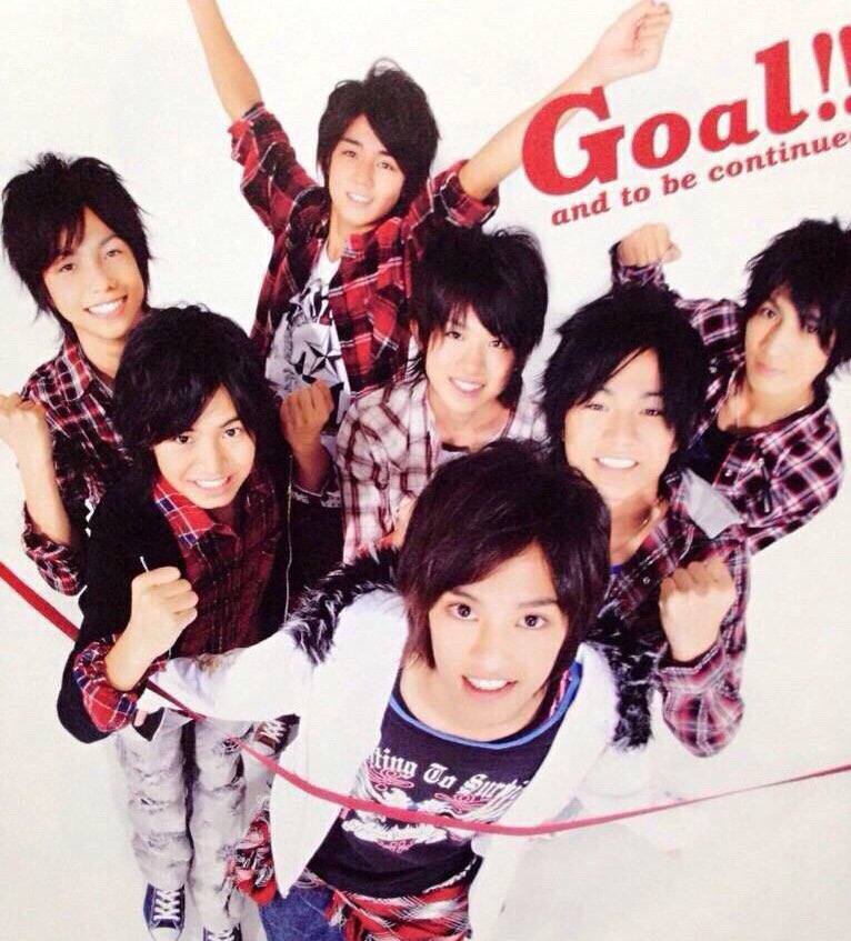 WEST_todoke's tweet photo. 7人でデビューを目指した日々…

6人で笑い合った日々…

4人で必死に頑張った日々…

私たちWESTlyにたくさん笑顔を届けてくれたこと…

忘れないよ。

#7WESTの日 https://t.co/NkyDsVngcz