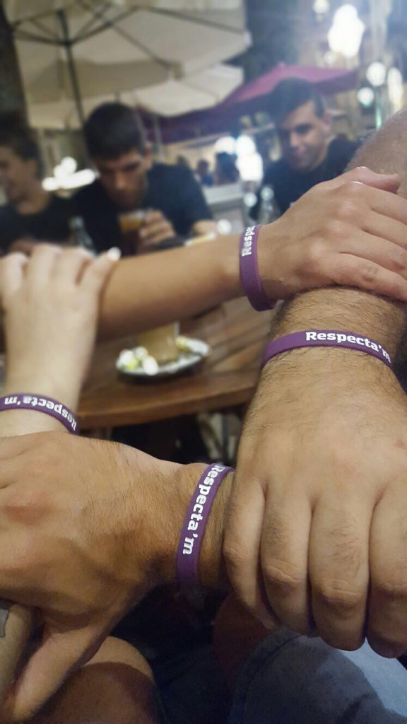 Aquesta nit arranquem amb la campanya #respectamtgn per els locals de la Part Alta de Tarragona, ja tens la pulsera?