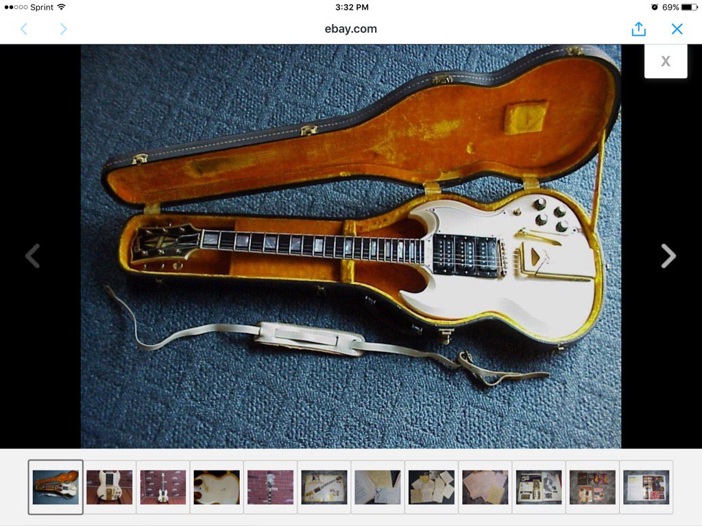 Ms. Mary Ford's Les Paul with the set list taper to the back. This is a really significant guitar. Oh to play it!Tom