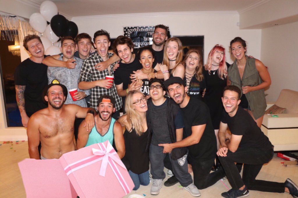 daviddobrick's tweet photo. @DavidDobrik Best birthday present ever @HeathHussar https://t.co/LeAK8gWa0s
