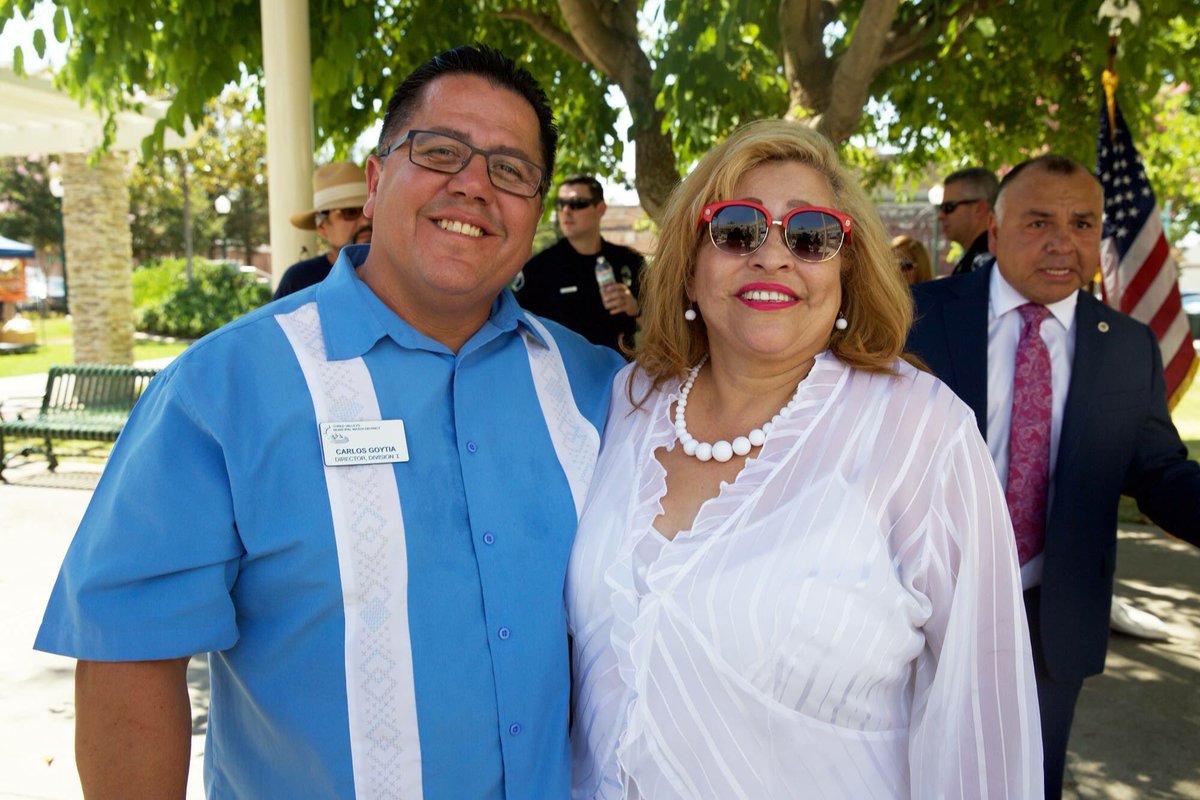 BarBaraLChavez's tweet photo. Earlier today I was honored as "Woman of the Year" by @AsmRodriguez52 for the @CityofFontanaCA.  #Chavez4FUSD https://t.co/1Rb94gnOSn