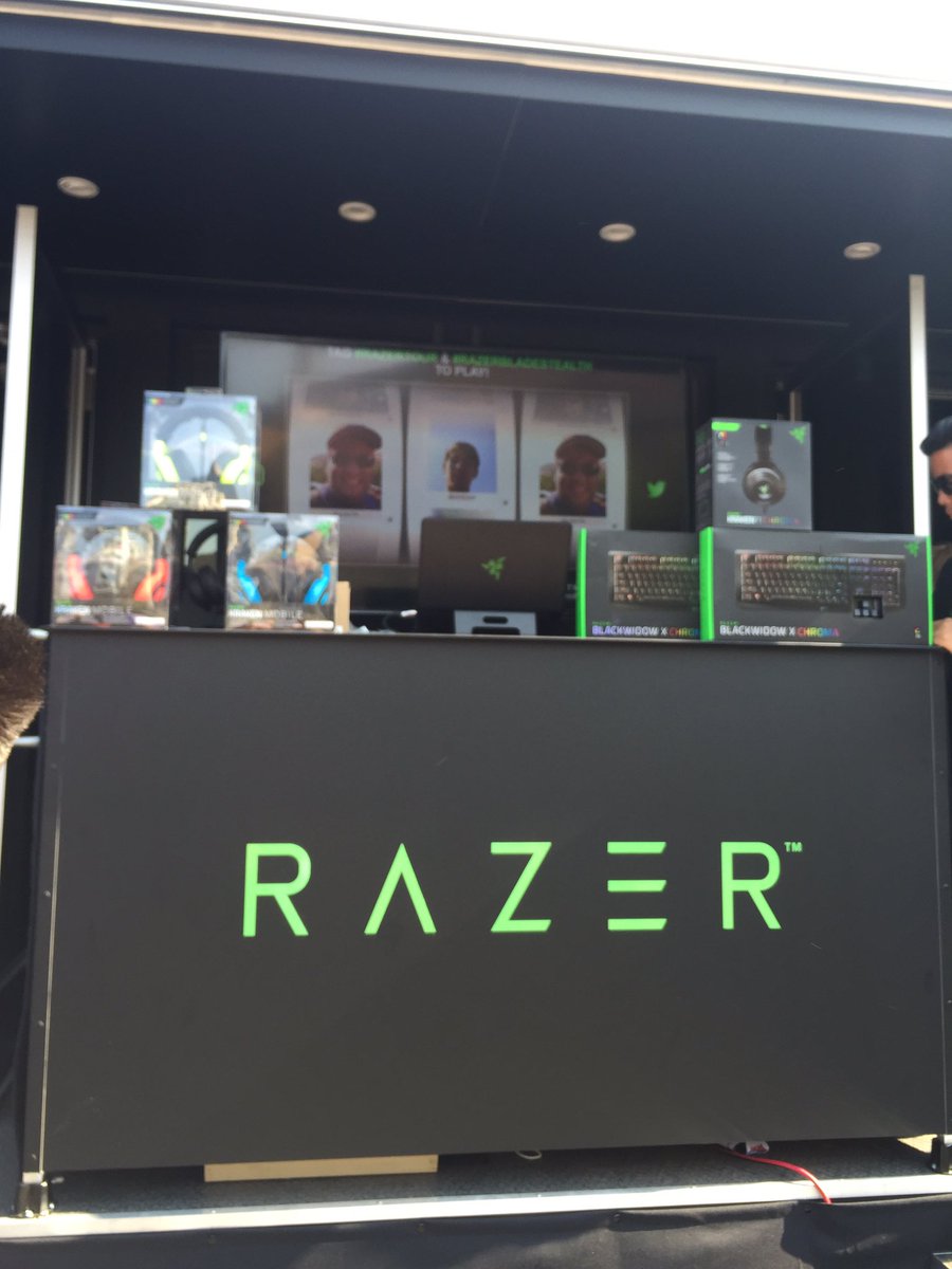 PincheJaimito's tweet photo. @PincheJaimito #RAZERTOUR #RAZERBLADESTEALTH https://t.co/yWmm6jzbbT
