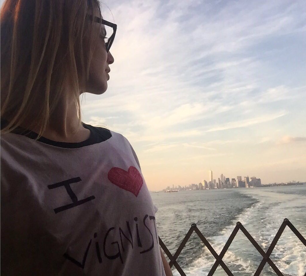 flor_vigna's tweet photo. #SiempreJuntosVignistas 🙏❤️ https://t.co/8QoF0zWBau