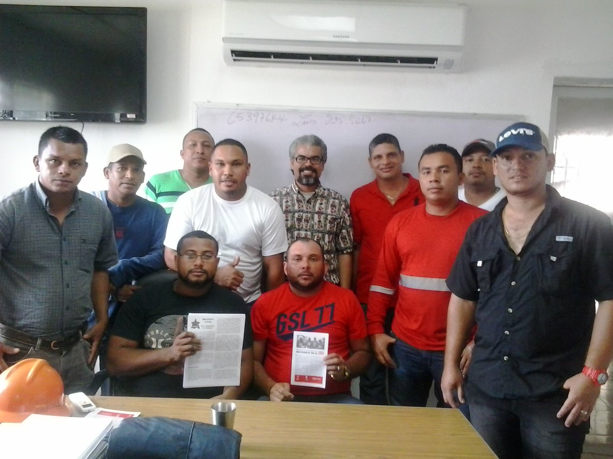 SamuelPradoF's tweet photo. Culminacion de Seminario de Filosofia del @suntracs1 en la Seccional de Chorrera @frenadeso @SaulMendezR https://t.co/lPMU2b8GHR