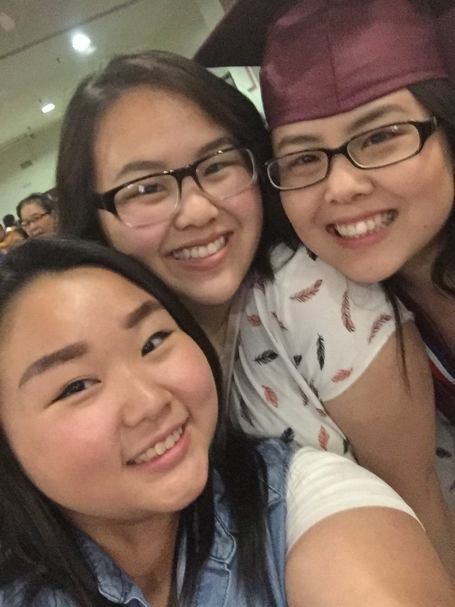 officialkatvwj's tweet image. I'm the odd one out with Wildcats but when I'm with my Knights I'm home ❤️💛 #HardingFamily