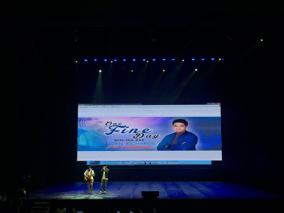 BoracayBangker0's tweet image. One Fine Day with the Bae. #ALDENinSG