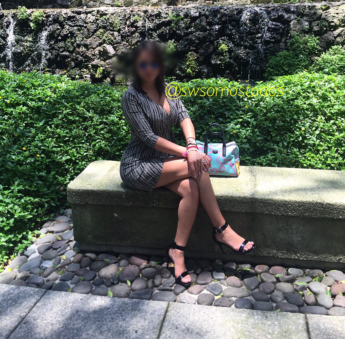 pamelariosxxx's tweet photo. Aquí esperando..... Por cierto no habíamos podido subir nuestras fotos pero solucionado el problema 😘 https://t.co/oC2K6DEhKm