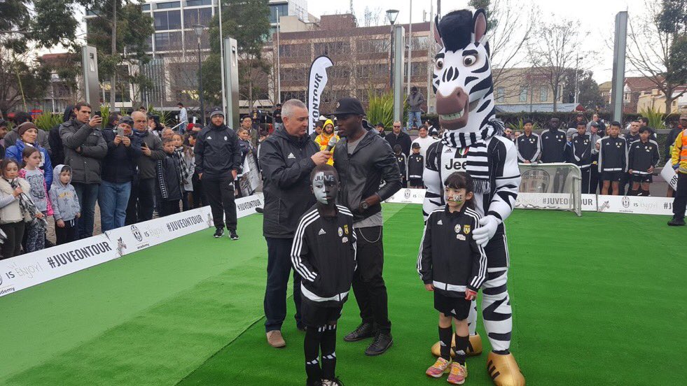 .<a href="/Asabob20/">Kwadwo Asamoah</a>: "<a href="/Melbourne/">Melbourne, Australia</a> è una città fantastica! È bello essere qui" #JuveOnTour