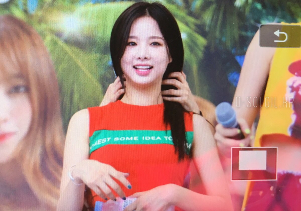 o_solgil's tweet photo. 160724 경주 캘리포니아비치 프리뷰 #EXID #솔지 #SOLJI @EXIDofficial 캘포 여신...✨ https://t.co/fReN7RCANb