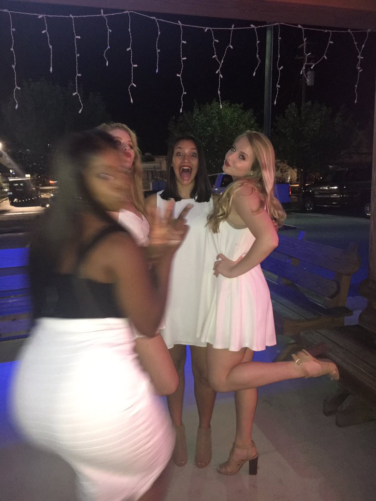emily_jowers's tweet photo. They told me to "be sassy" and I failed #ButLookAtThem π₯π https://t.co/WI9xoLxcOh