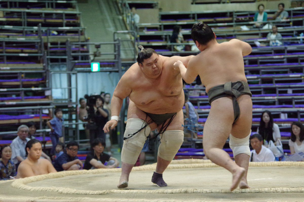 日本相撲協会公式 Twitter પર 千秋楽の様子 序二段取組 星飛 押し出し 宙風 星飛6勝目 栄富士 押し出し 飯田 栄富士6勝目 Sumo