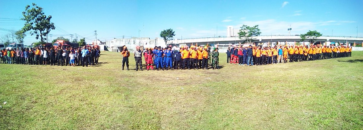 Para pendukung dalam INSARAG Asia Pacific Regional Earthquake Exercise di Yogyakarta