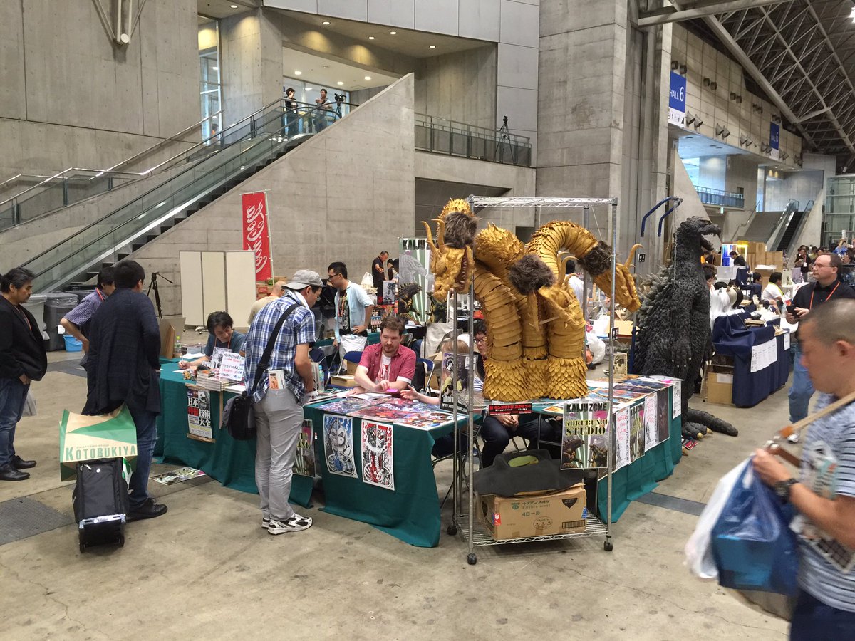 semiformalhydra's tweet photo. The perilous Kaiju Zone! https://t.co/24dPigteeh