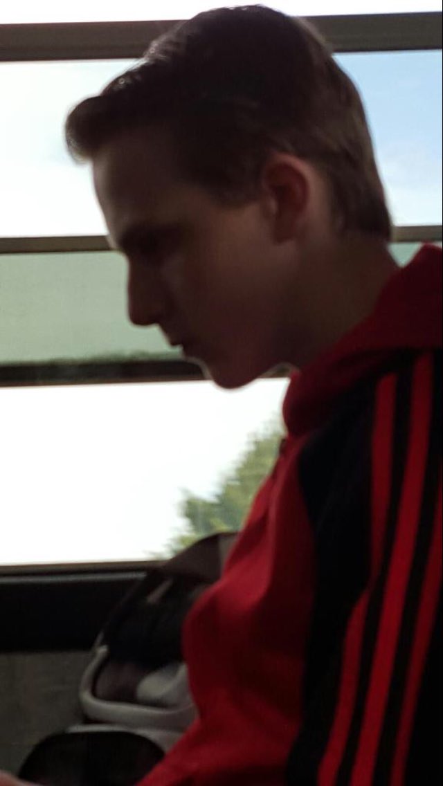 jacksmeins's tweet photo. When you figure out you have crippling depression #schoolshooterlife https://t.co/gu3Wd3Bpiy