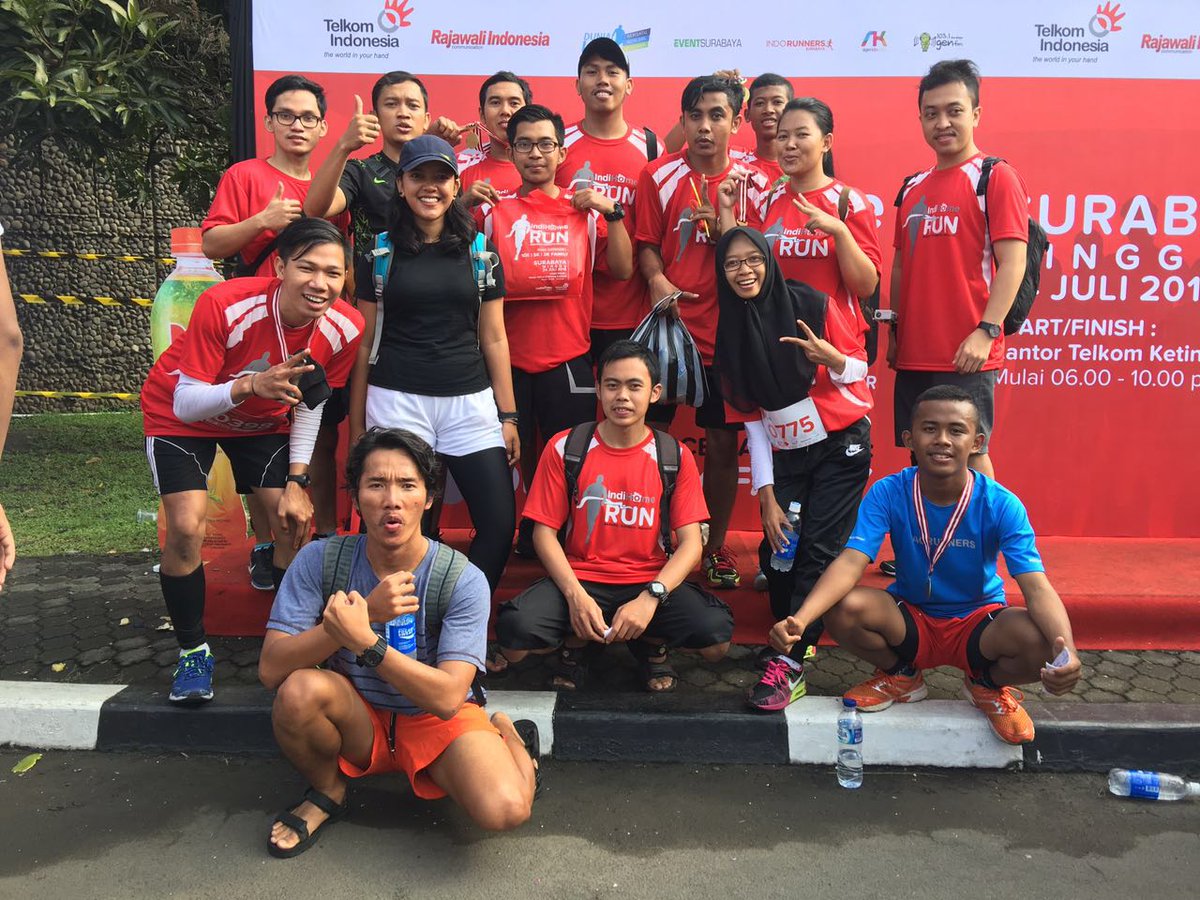 IndoRunnersTAG's tweet photo. IndiHome Run Surabaya 2016 #marilari @IndoRunners #TAGRunners #mlayuterus ππ https://t.co/VaJB4fILbO