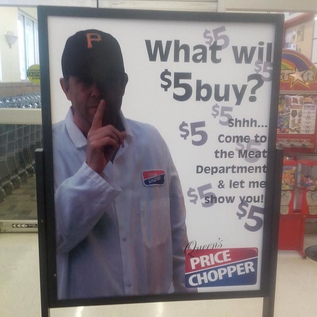 tritbaumber's tweet image. Come to the meat department. #ordont #probablydont #meatsecrets #reddit ift.tt/2a6FM1u