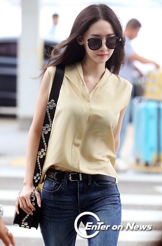 yoona____0530's tweet photo. #yoona #ユナ #윤아

かっこいい。。。😮😳 https://t.co/LfZikQomsf