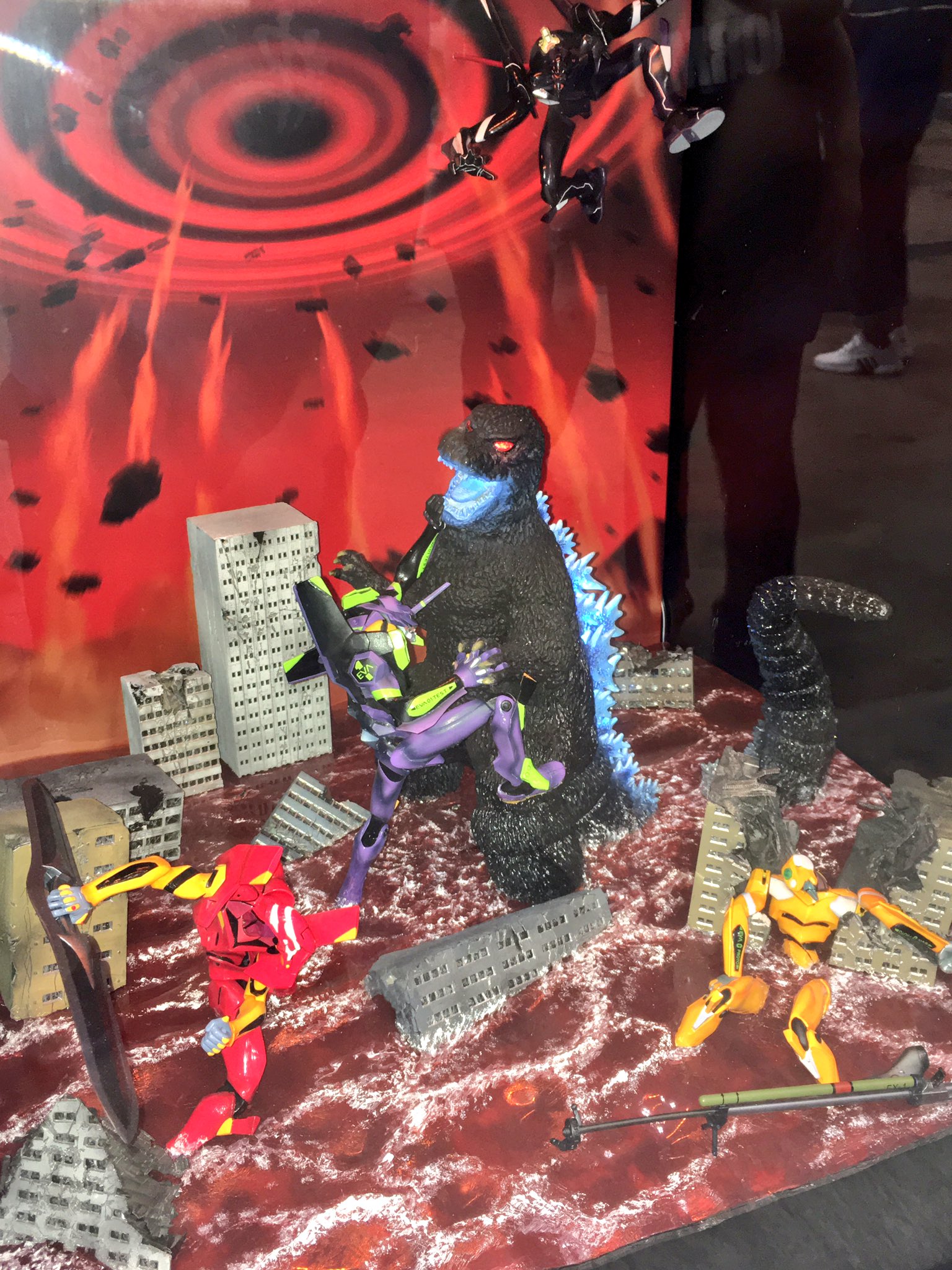 豊島区民 V Twitter ゴジラ対エヴァンゲリオン ジオラマ エヴァ Eva ゴジラ Wf16s 豊島区民 V Twitter ゴジラ対エヴァンゲリオン ジオラマ エヴァ Eva ゴジラ Wf16s