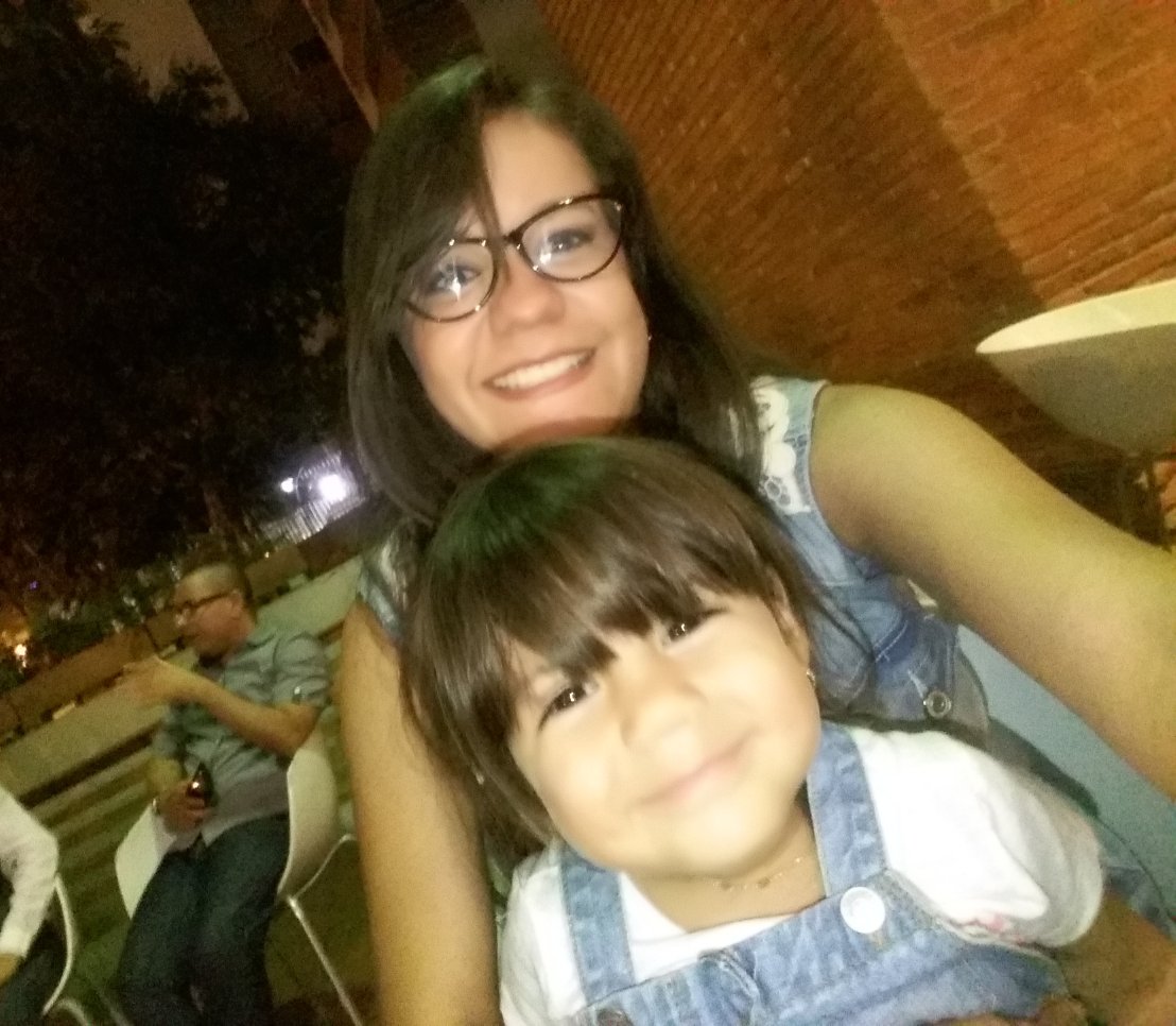 LaurenLozano's tweet image. Lo mejor de la noche jugar a la mamá con #AnaSofia #JustPretending en el #FelizCumpleAnchu