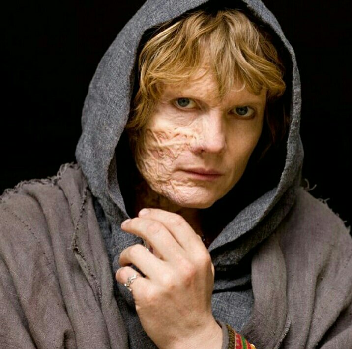 MoreMerlinnow's tweet image. Remember him? 
#merlin #moremerlin #camelot #magic #fantasy #fandom tsu.co/MoreMerlin/132…