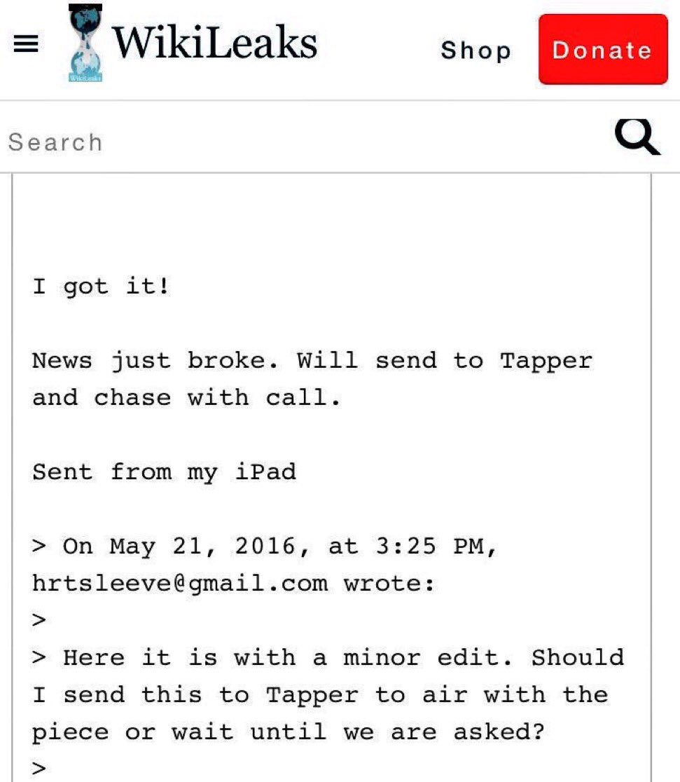 RealJamesWoods's tweet photo. #CNN #ClintonNewsNetwork #JakeTapper #DNCLeaks so @jaketapper is a #ClintonFluffer, a #Clinton kneepad commando? https://t.co/Hj8b0CWxrM