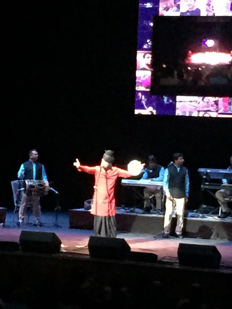 #GURDASLIVEUSA  thank you Maan Sahib beautiful evening!!!!