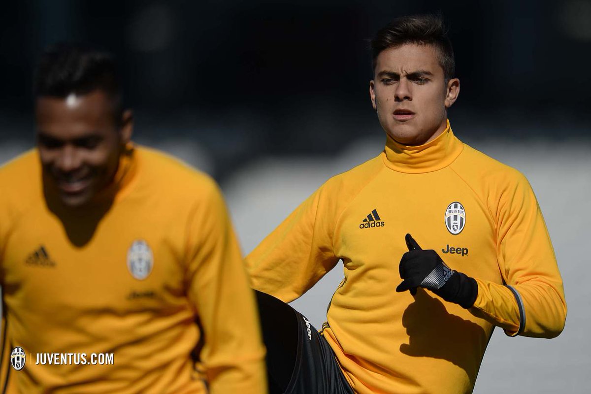 Seduta di recupero al mattino e poi un po' di relax per i ragazzi juve.it/9p3X302xT7v #JuveOnTour