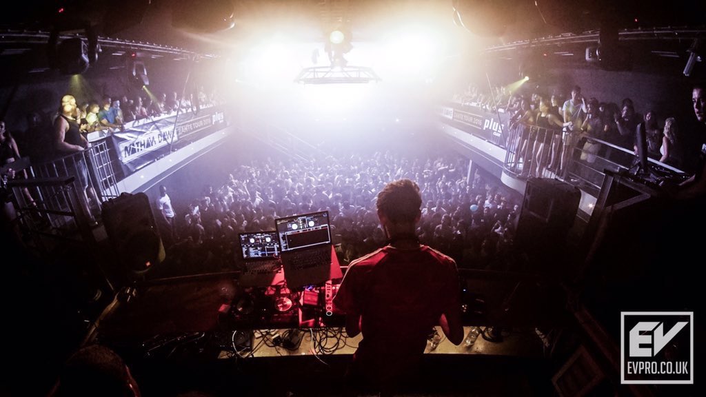 FusionZante's tweet photo. This is how we do it https://t.co/hFOwU7di9J