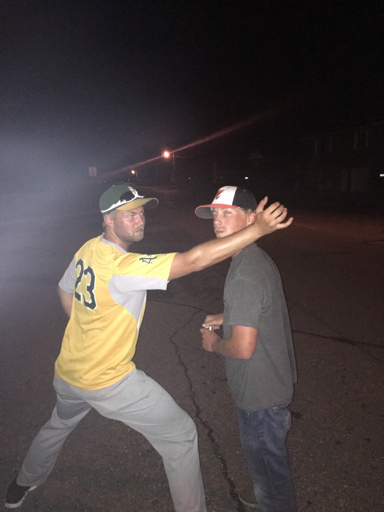 tlanglie32's tweet photo. Tonight I fore armed teddy in the neck after he sucker punched me in the head. #Butterdays https://t.co/zVANIL93pl