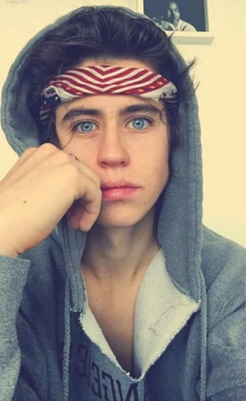 Team_Nash's tweet photo. Mi mundo en una sola Imagen 💖😍👌 https://t.co/MlSaYHdRc6
