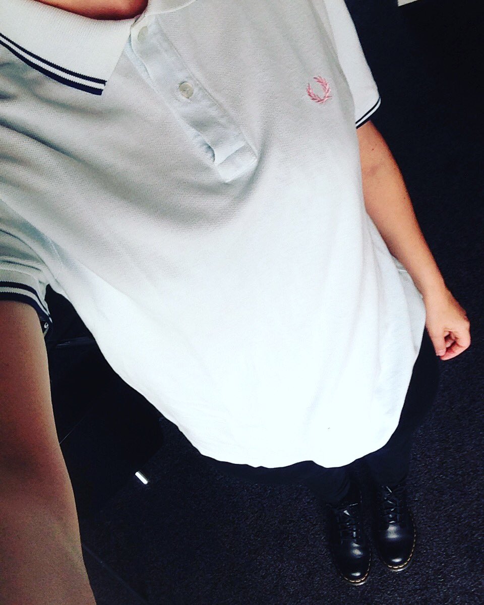 100186amanda's tweet photo. Men's wear don't care 👕👞💄#fredperry #adidasoriginals #drmartens https://t.co/Ajjzotv9Hx