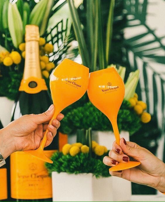 MimosaSundaze's tweet photo. Cheers! 🍾🍾 It's Sunday, so you know what that means! Brunch and mimosas! https://t.co/BPifCwbK4M